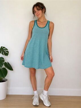 Everlast Teal and White Striped Tank
